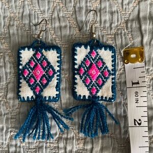 DARLING HANDMADE HOOK DANGLE EARRINGS IN BLUE & PINK W/ FRINGE - NATIVE AMERICAN